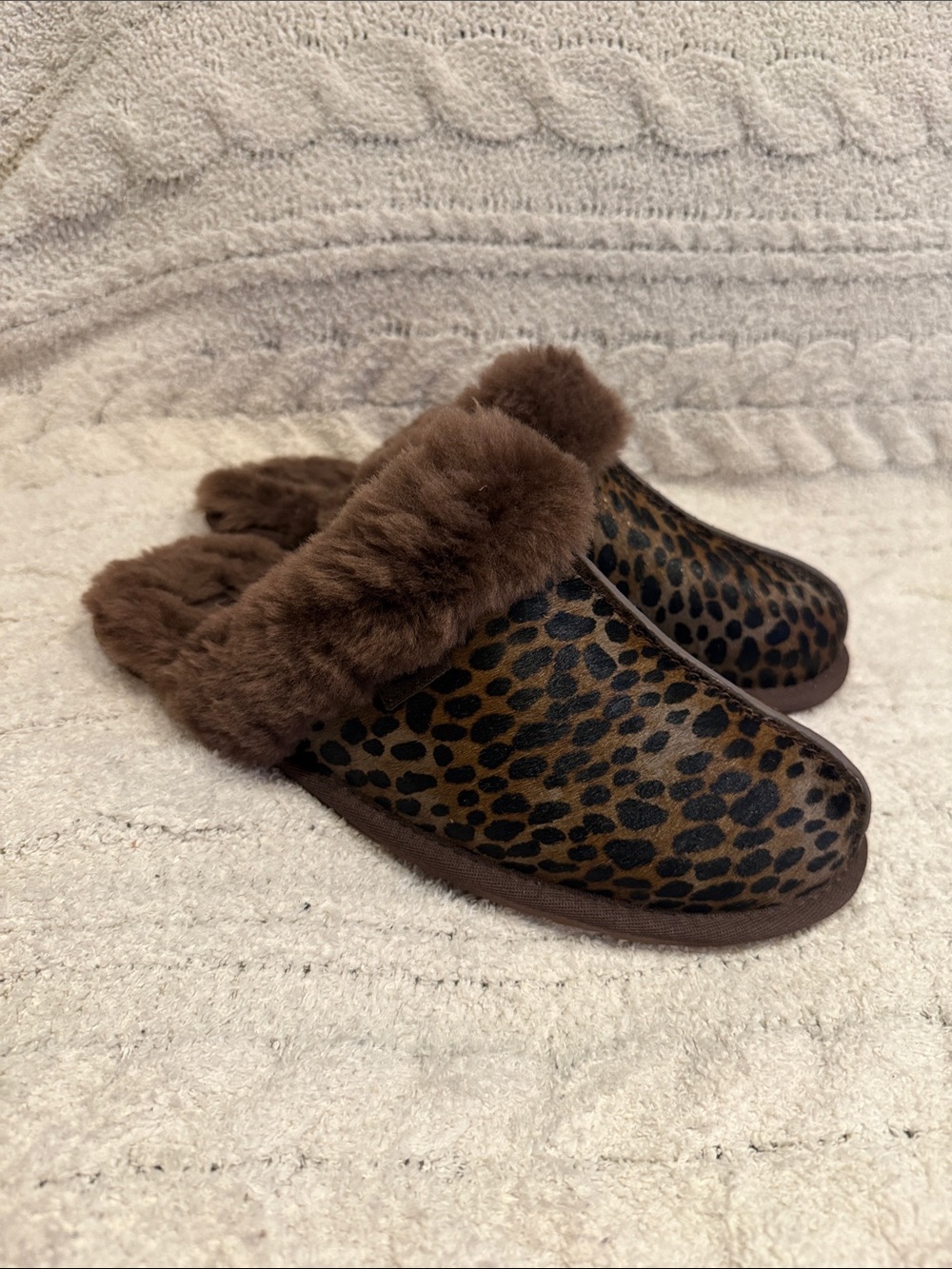 Ugg slippers size 9